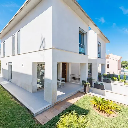 Villa Formentera 1 *