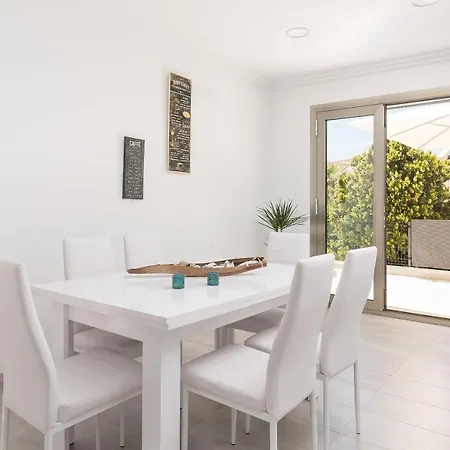 Villa Formentera 1 *